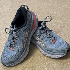 Hoka One One Woman’s Bondi 7 Athletic Running Shoes - Harbor mist/white size 9